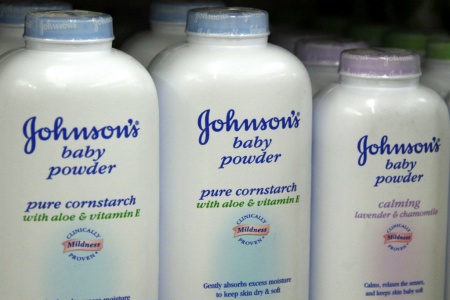 Суд США признал, что продукция Johnson & Johnson вызывает рак